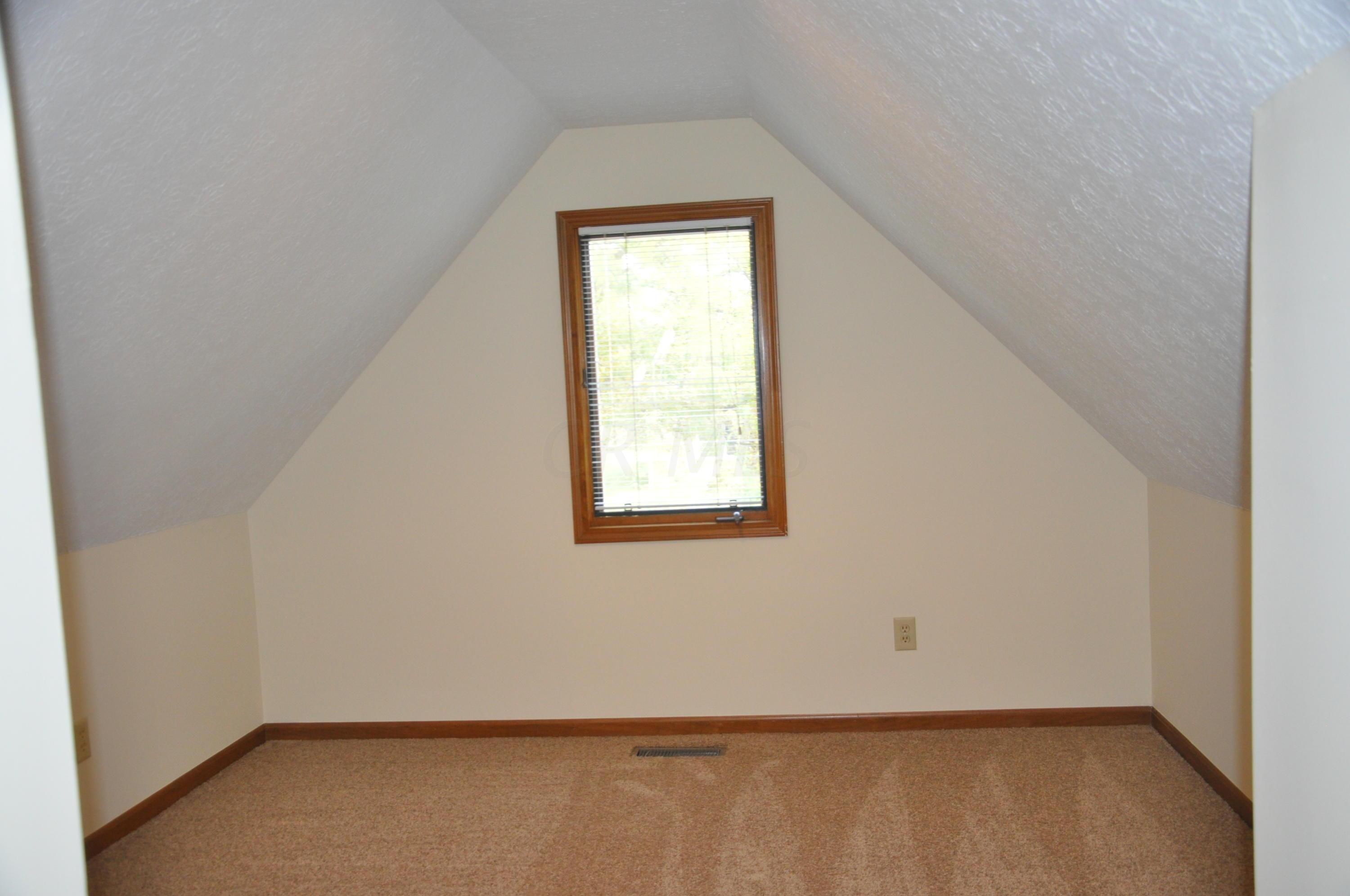 4847 Dierker Road Upper Arlington, OH 43220 - Photo 25 of 29