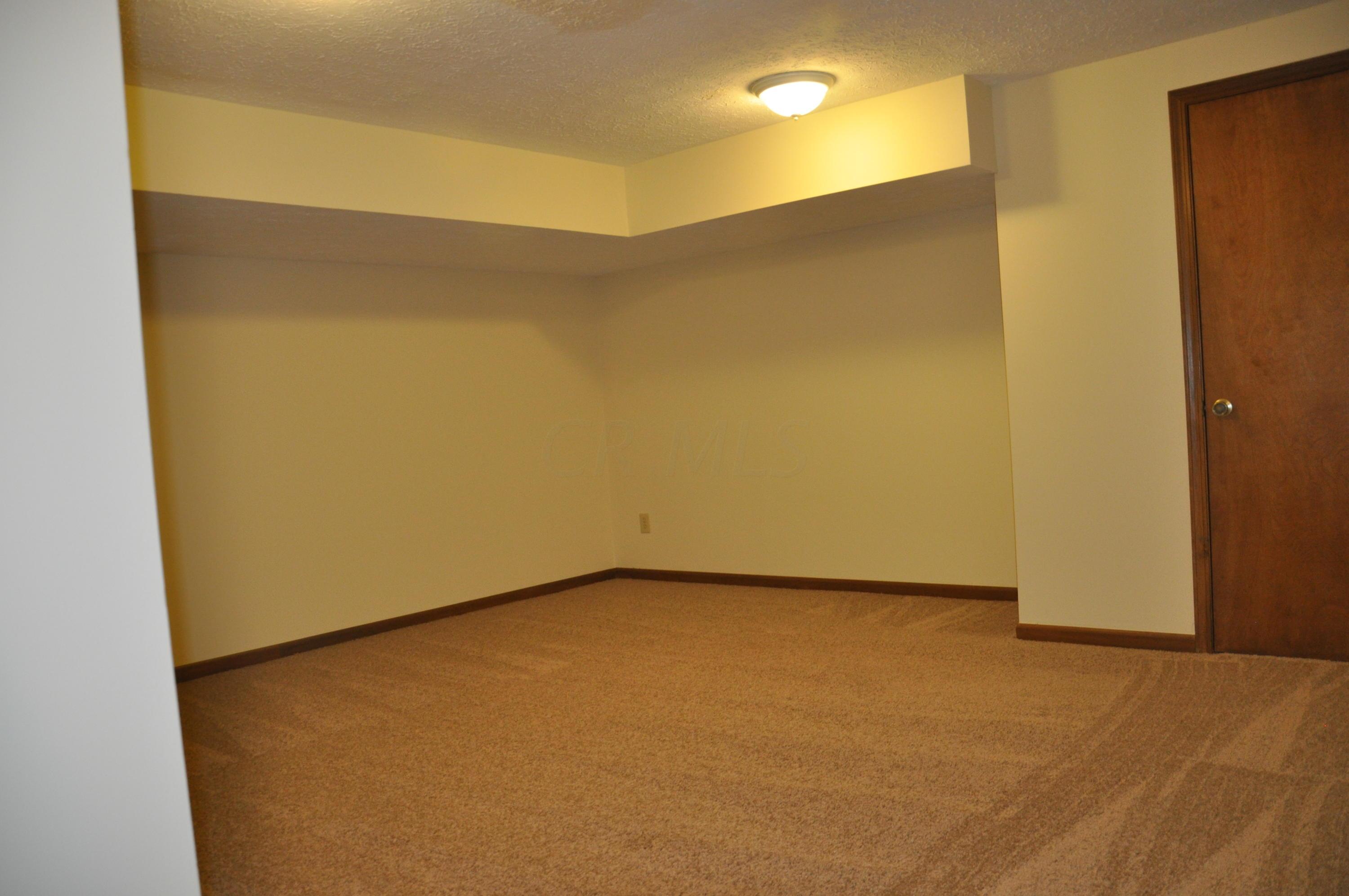 4847 Dierker Road Upper Arlington, OH 43220 - Photo 26 of 29