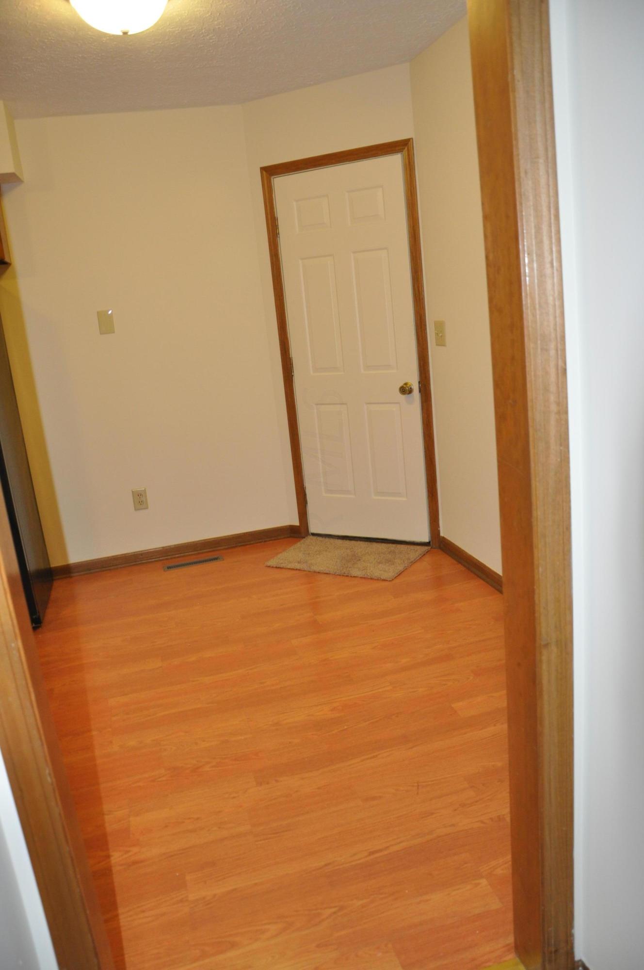4847 Dierker Road Upper Arlington, OH 43220 - Photo 4 of 29
