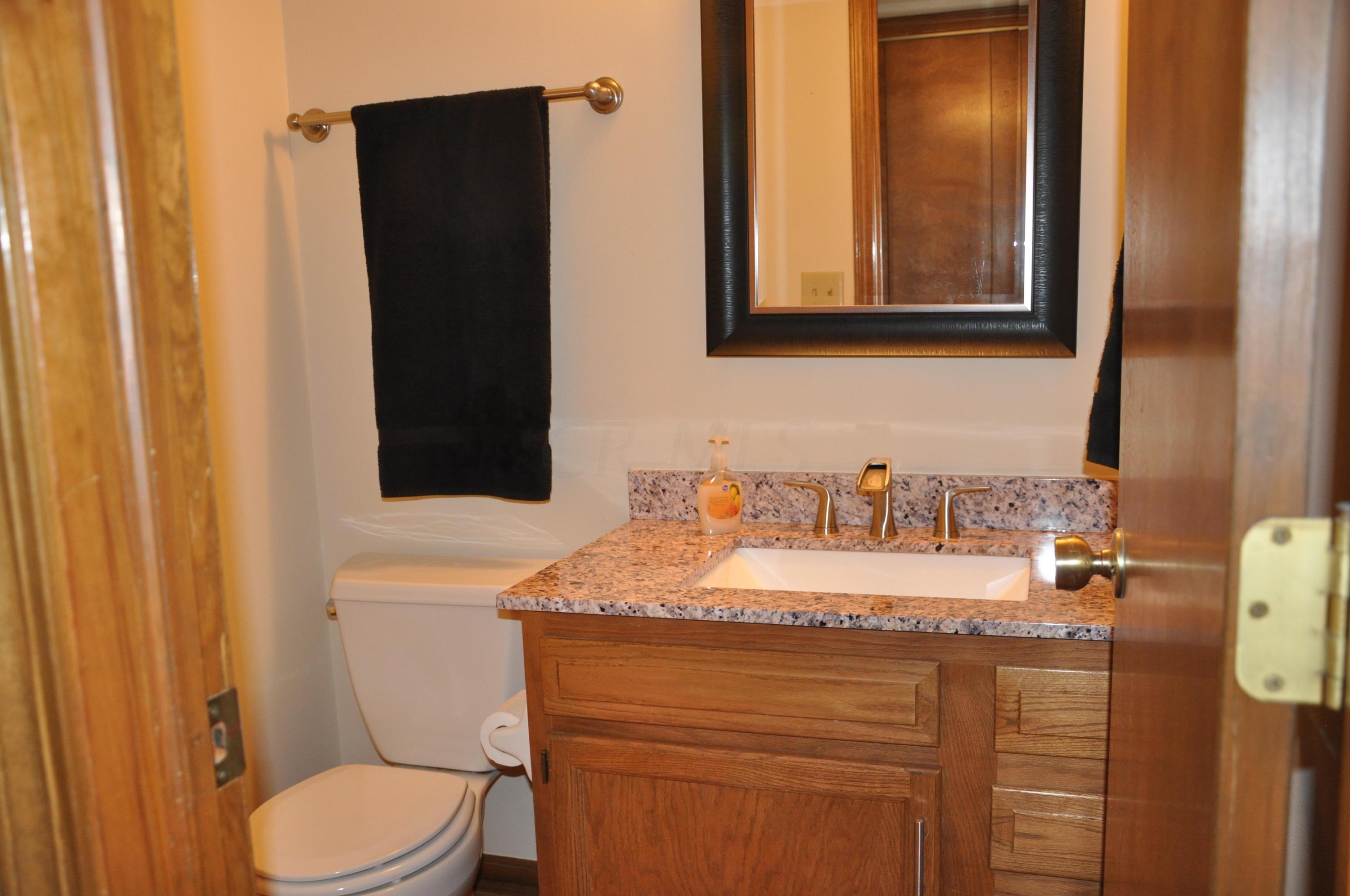 4847 Dierker Road Upper Arlington, OH 43220 - Photo 7 of 29