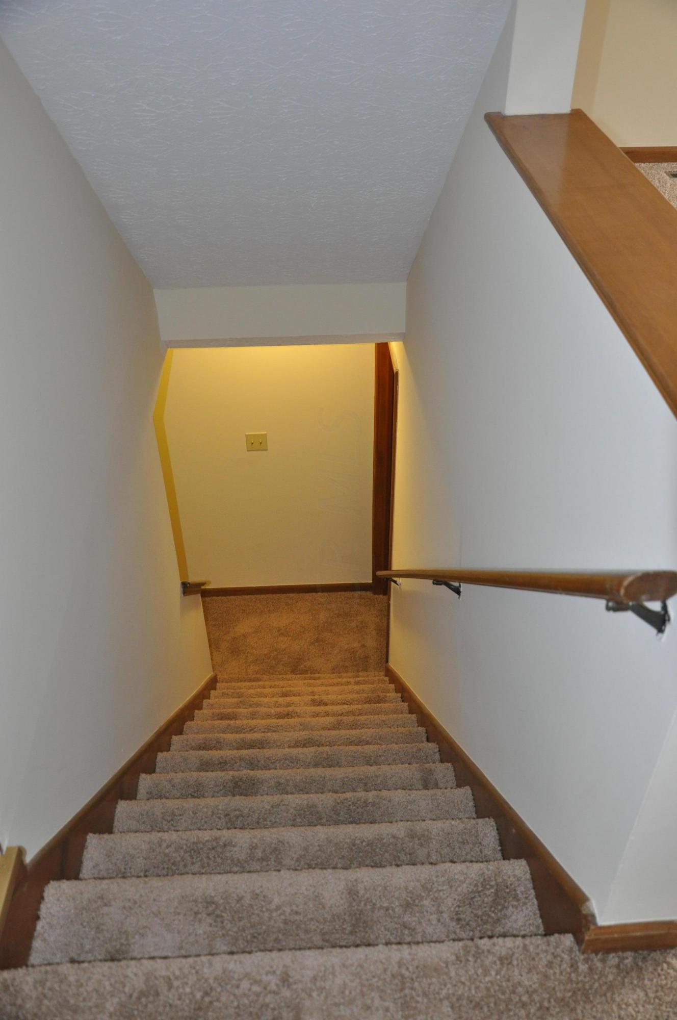 4847 Dierker Road Upper Arlington, OH 43220 - Photo 8 of 29