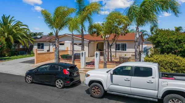 $549,999 | 4608 Calle De Retiro, Oceanside, CA 92057