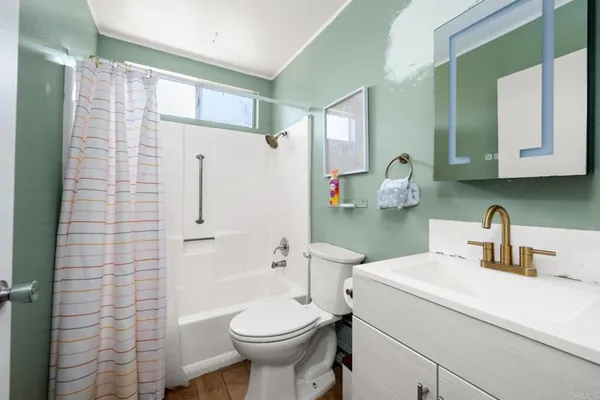 $549,999 | 4608 Calle De Retiro, Oceanside, CA 92057