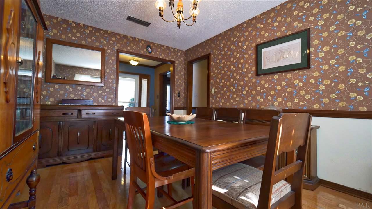 3545 Lemmington Road Pensacola, FL 32504 - Photo 3 of 25 Gallery Image 3