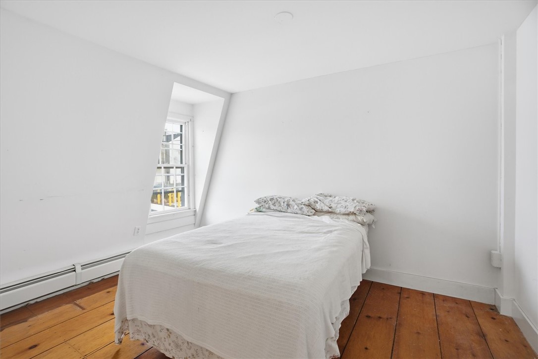 5 Lee's Newport, RI 02840 - Photo 12 of 34