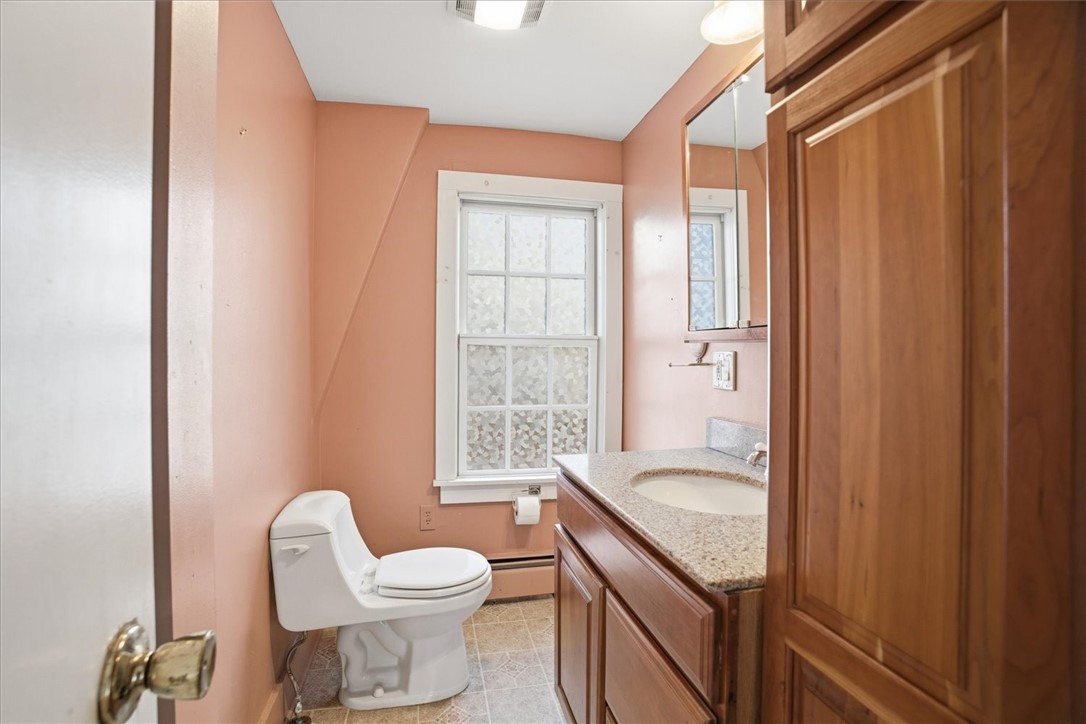 5 Lee's Newport, RI 02840 - Photo 18 of 34