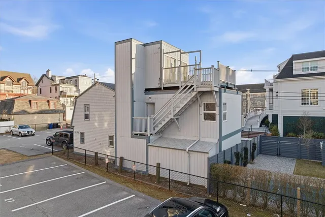 $2,000,000 | 5 Lee's, Newport, RI 02840