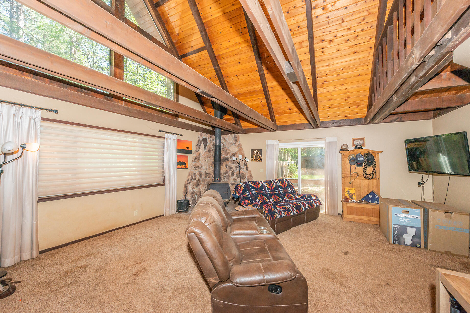 29837 Westmoore Road Shingletown, CA 96088 - Photo 6 of 38 DSC_3959