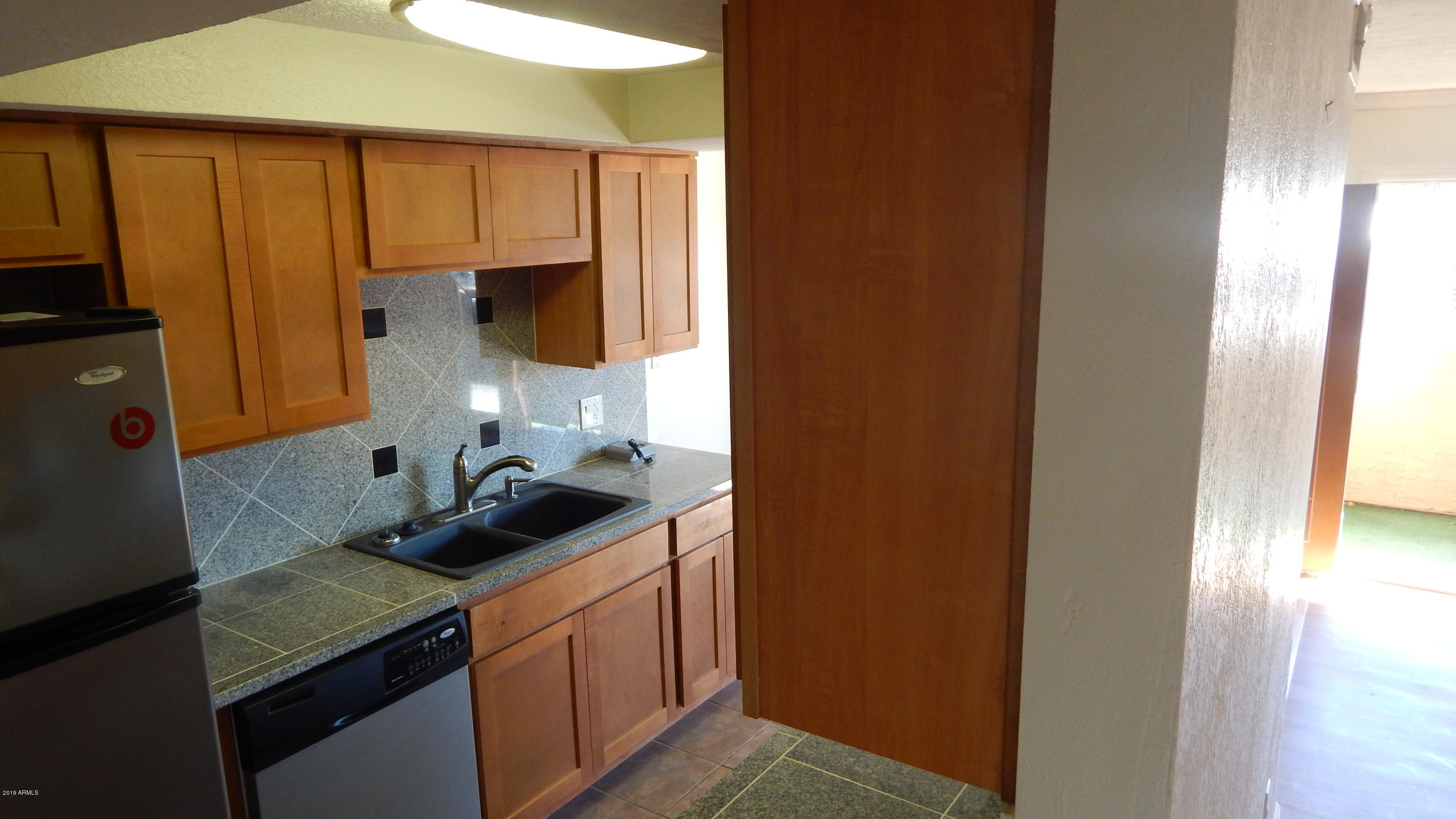 151 East Broadway Road, Unit 205 Tempe, AZ 85282 - Photo 7 of 26 Kitchen