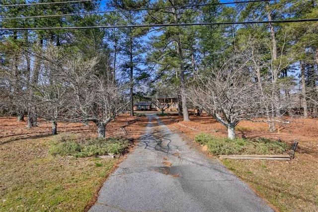 $1,499,990 | 3460 Highway 81, Loganville, GA 30052