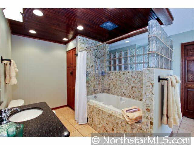 9840 Purgatory Road Eden Prairie, MN 55347 - Photo 6 of 10
