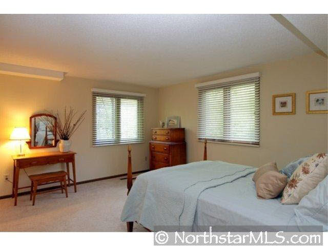 9840 Purgatory Road Eden Prairie, MN 55347 - Photo 9 of 10