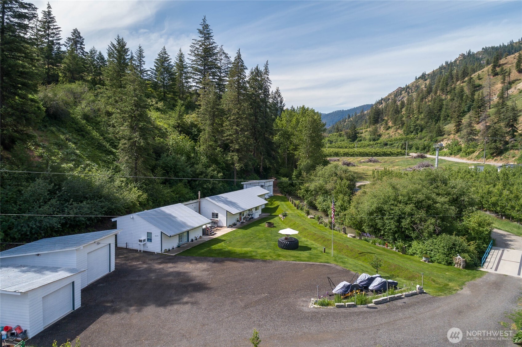 1571 Mission Creek Road Cashmere, WA 98815 - Photo 2 of 34