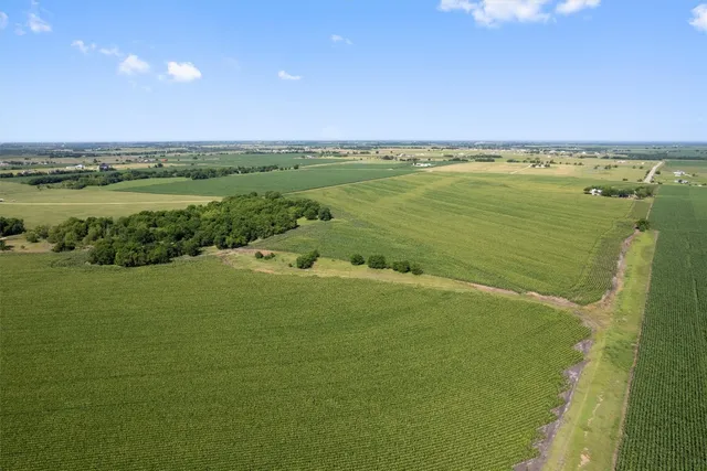 $2,450,000 | 1701 County Road 424, Taylor, TX 76574