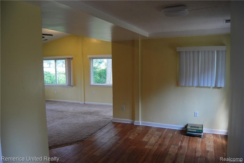 41743 Van Born Road Belleville, MI 48111 - Photo 14 of 37 GetMedia (5).jpg