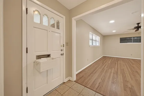 $3,100 | 5646 Hazen Street, Houston, TX 77081