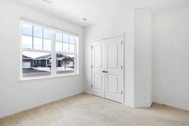 $400,000 | 6480 Doral Drive, Gurnee, IL 60031