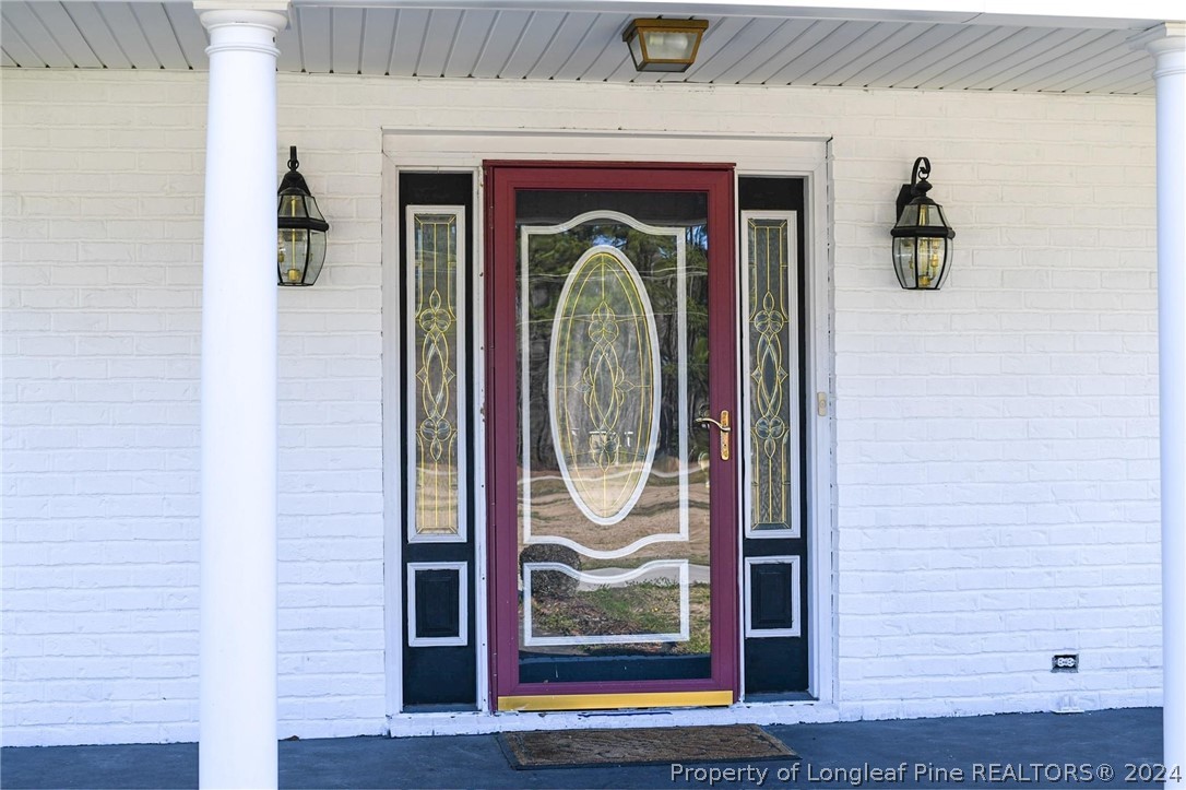 612 B T Road Lumberton, NC 28358 - Photo 2 of 26 Gallery Image 2