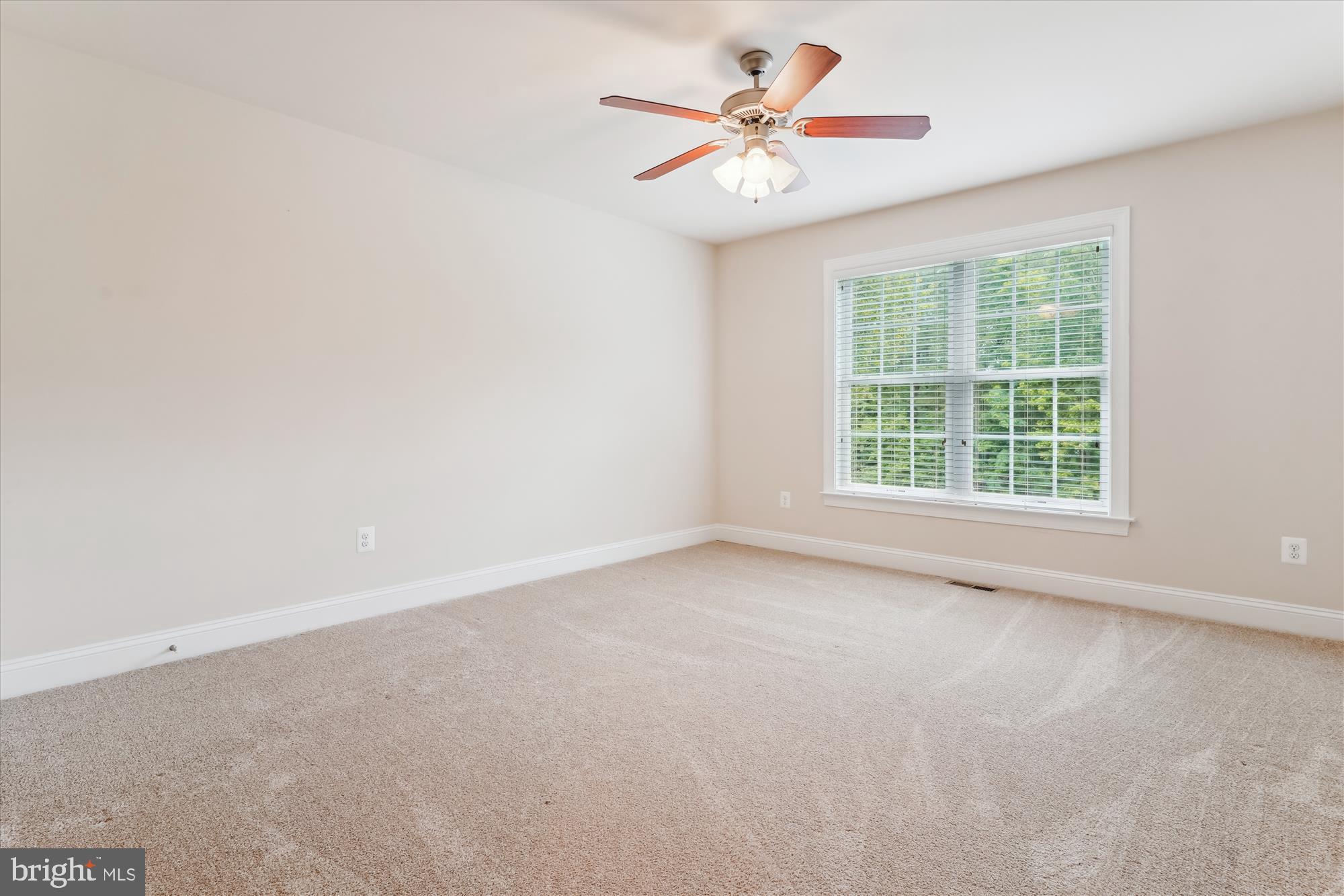 70 Ruby Glen Lane Fredericksburg, VA 22405 - Photo 39 of 72 an empty room with a window