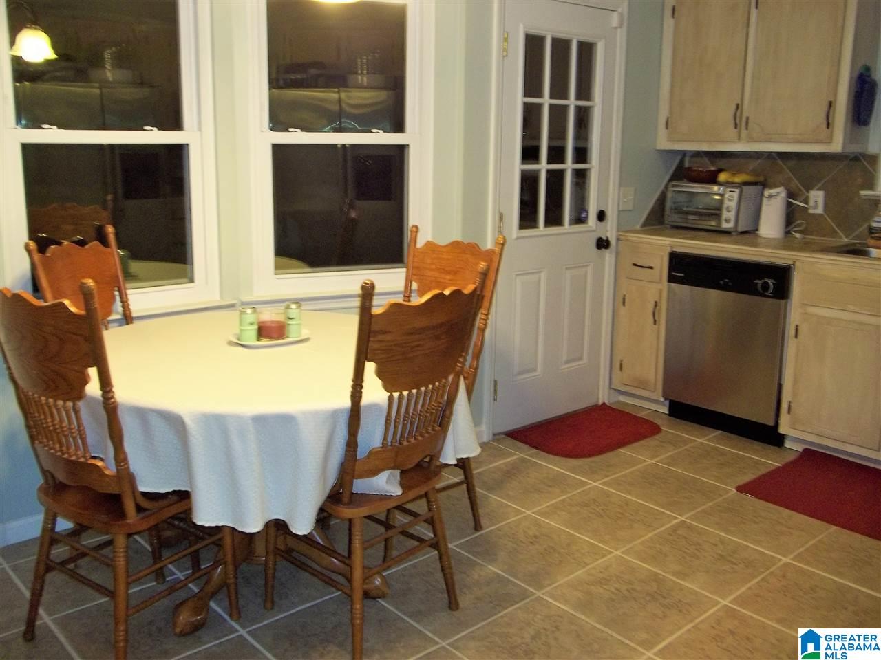 6550 Davison Road Pinson, AL 35126 - Photo 5 of 18
