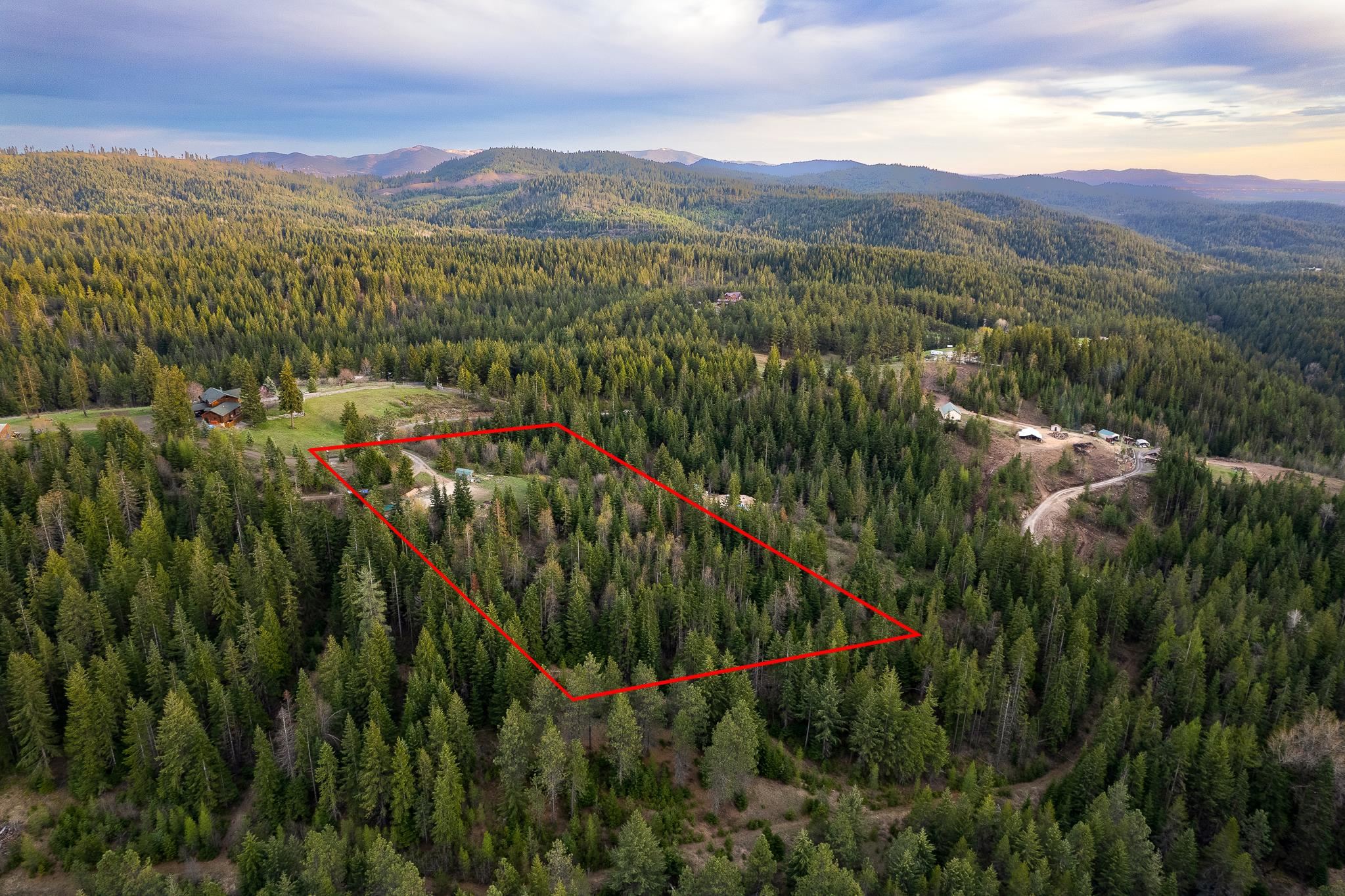 18899 East Eagle Ridge Lane Mead, WA 99021 - Photo 3 of 16