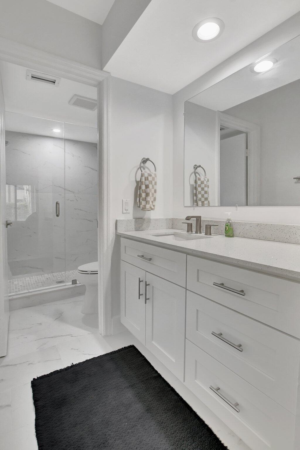 300 East Club Circle, Unit 105 Boca Raton, FL 33487 - Photo 19 of 30 19-web-or-mls-DSC_0276