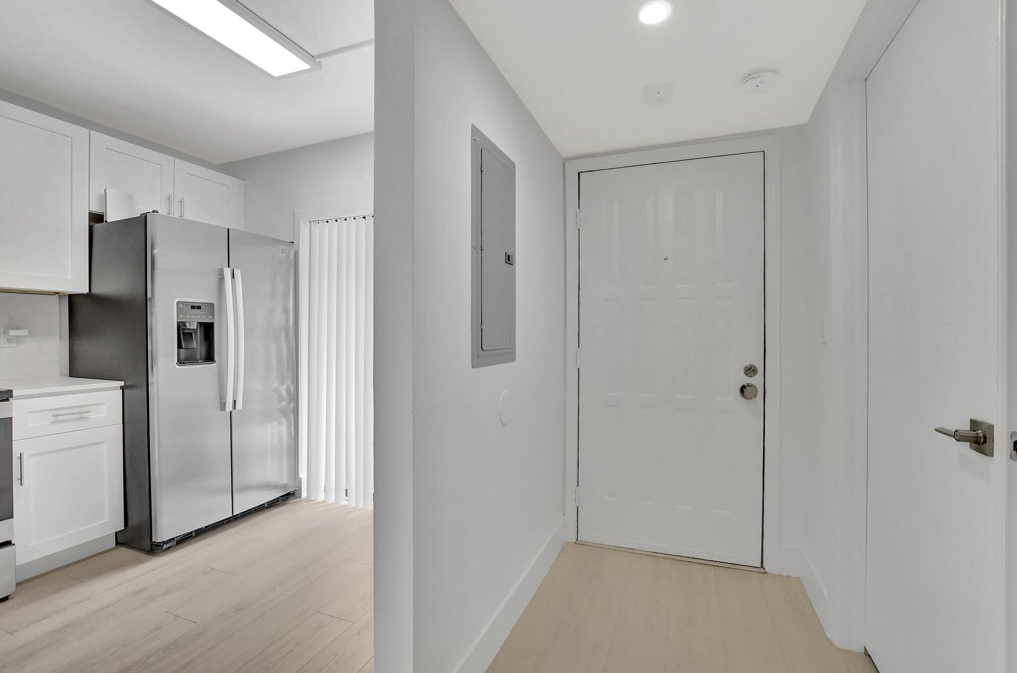 300 East Club Circle, Unit 105 Boca Raton, FL 33487 - Photo 3 of 30 3-web-or-mls-DSC_0196