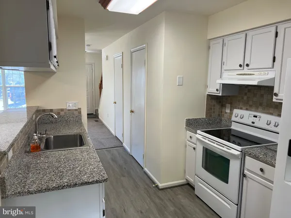 $2,400 | 11541 Brundidge Terrace, Germantown, MD 20876