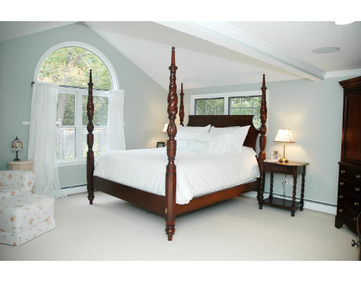 12 Birch Ridge Road Acton, MA 01720 - Photo 6 of 13 Gallery Image 6