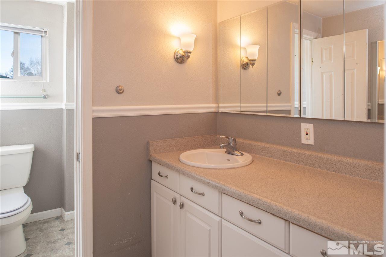 11710 Overland Road Reno, NV 89506 - Photo 8 of 25 Photo 8