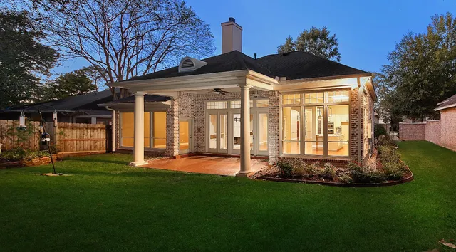 a view of a backyard with plants