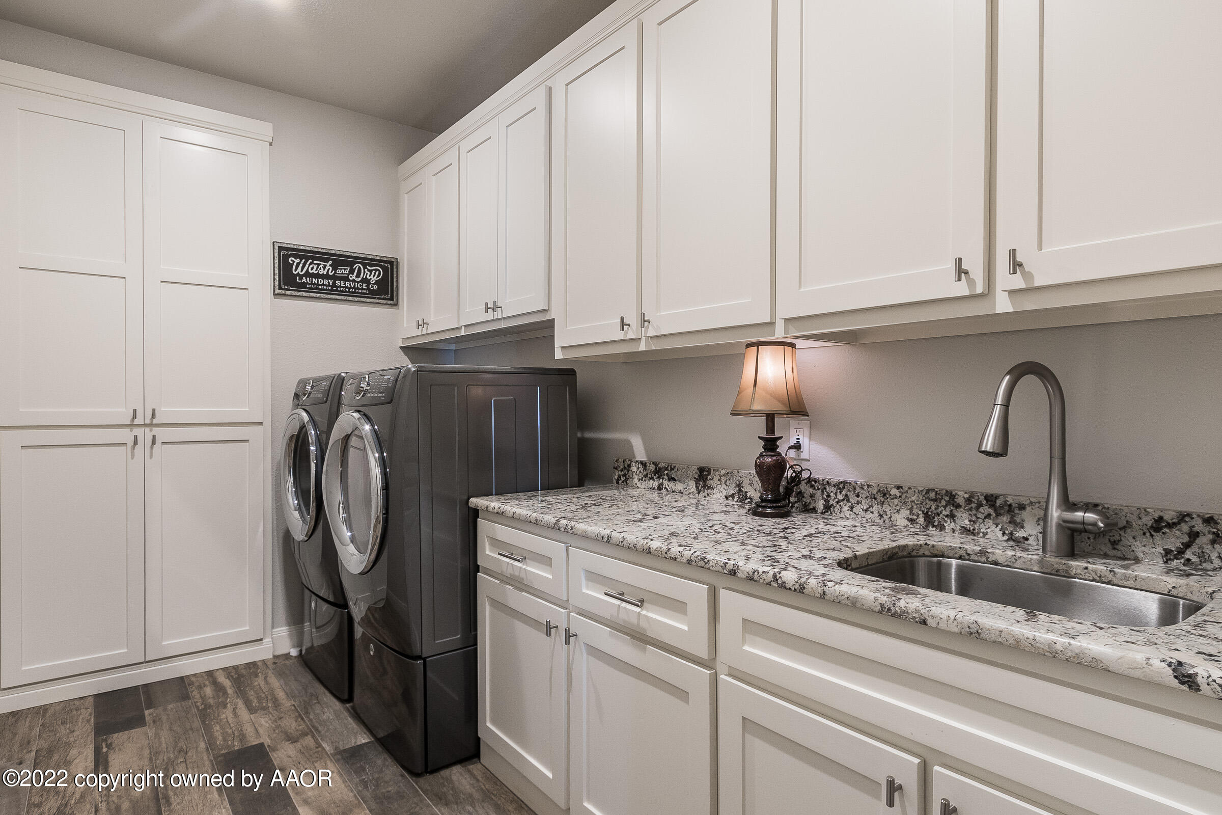 5706 Wesley Road Amarillo, TX 79119 - Photo 31 of 38 032_Utility Room
