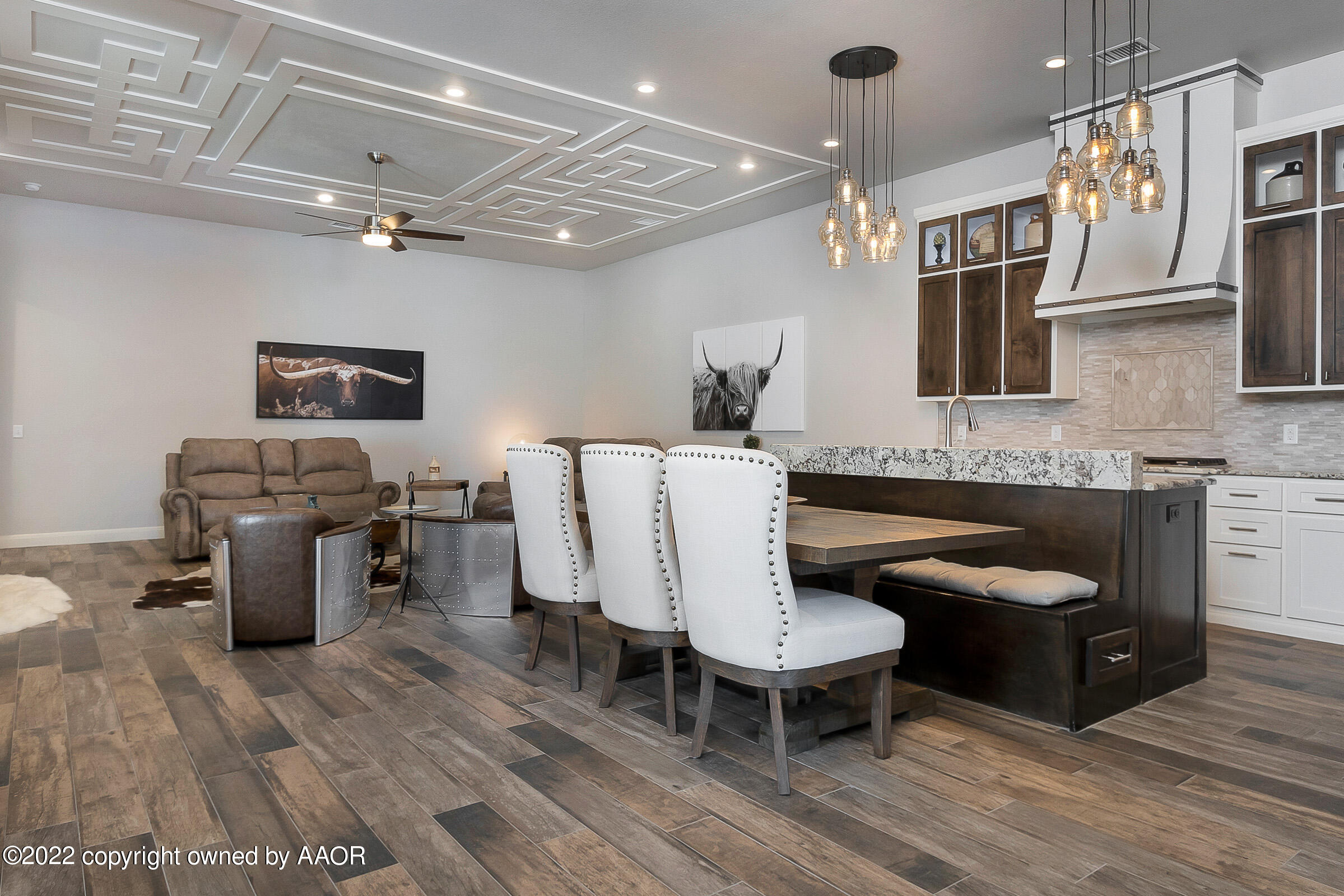 5706 Wesley Road Amarillo, TX 79119 - Photo 9 of 38 Kitchen to Living Room