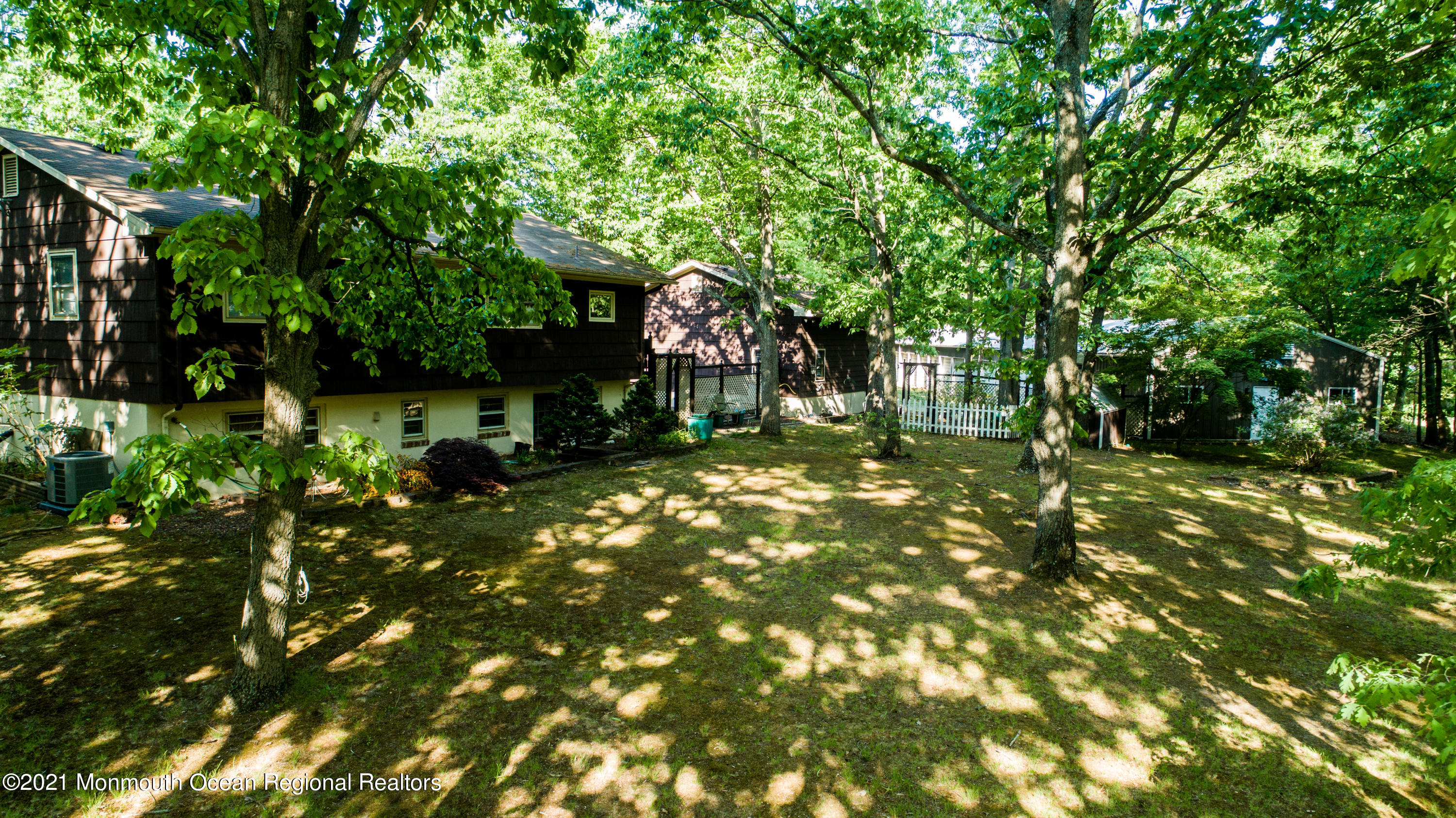 909 Hyson Road Jackson, NJ 08527 - Photo 34 of 42 909-Hyson-34