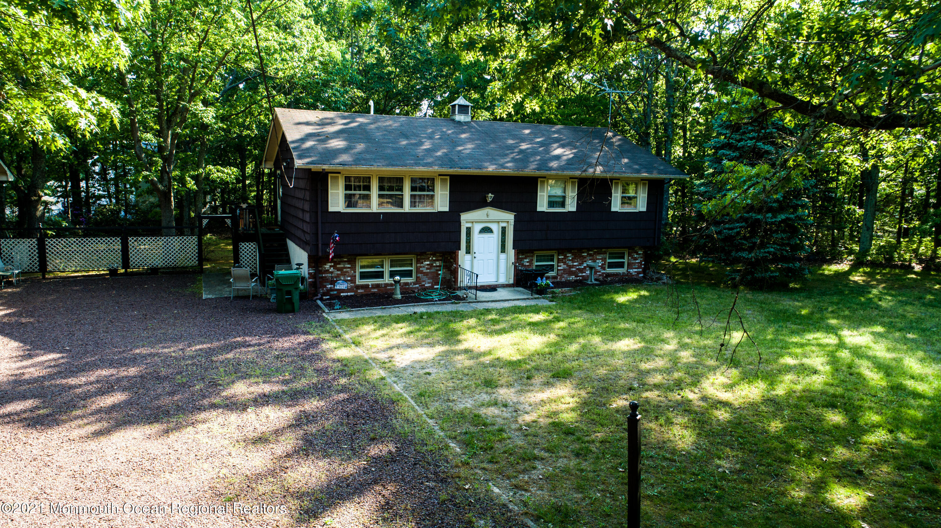 909 Hyson Road Jackson, NJ 08527 - Photo 5 of 42 909-Hyson-5
