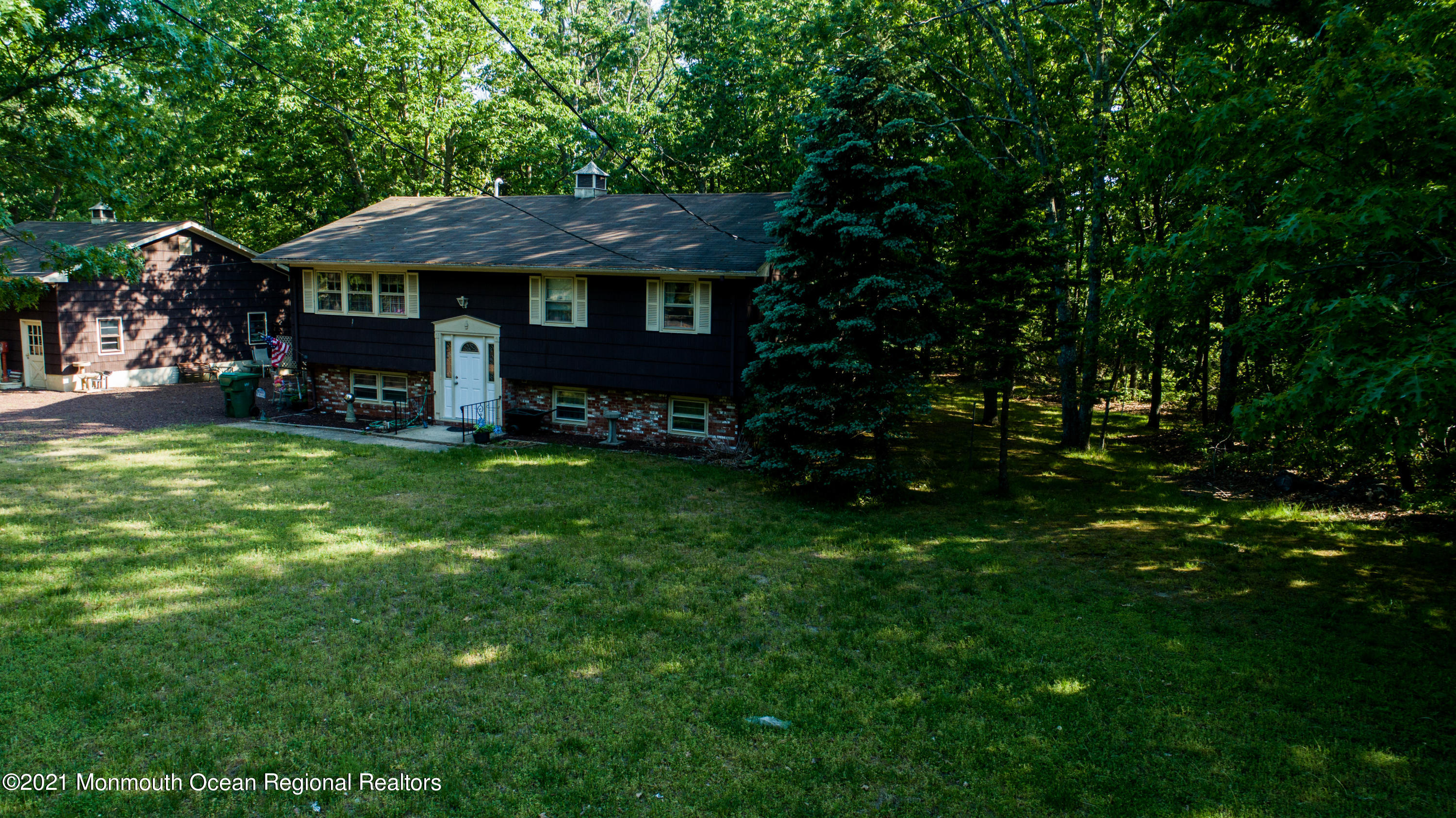 909 Hyson Road Jackson, NJ 08527 - Photo 9 of 42 909-Hyson-9