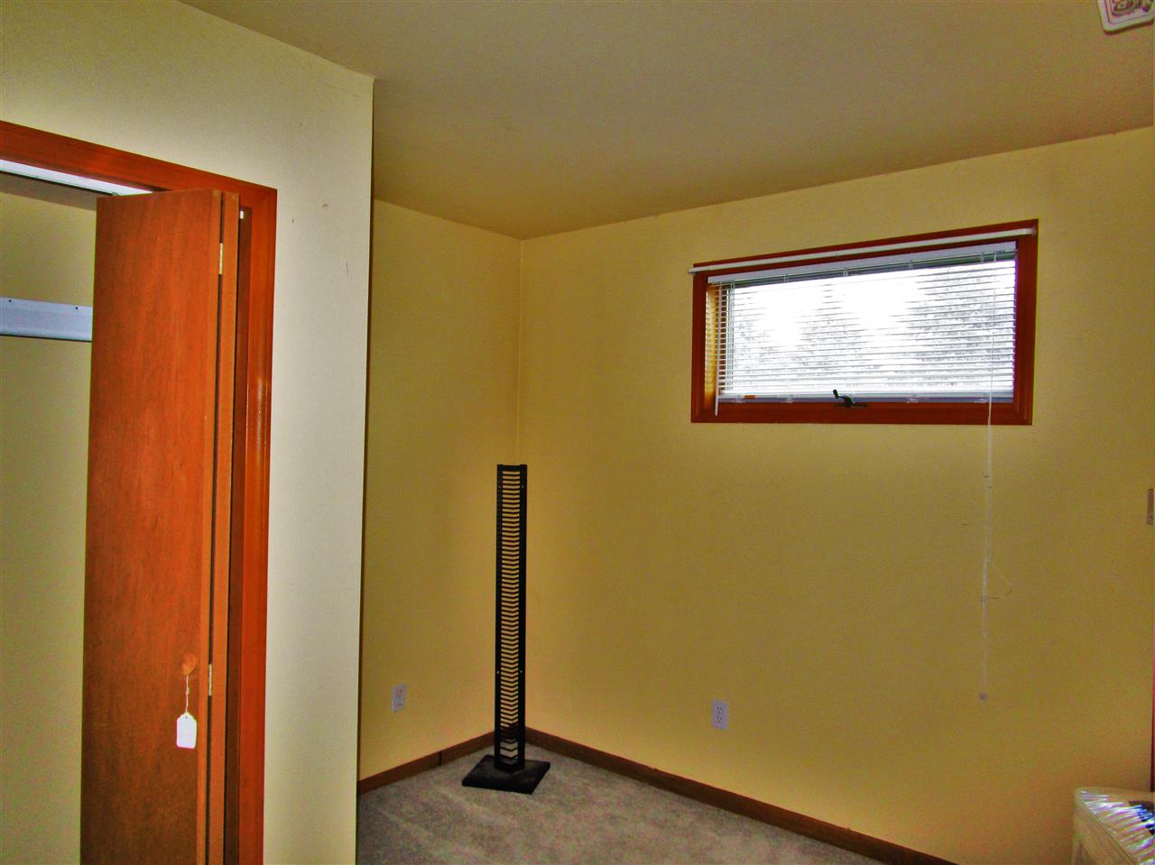 3660 Lansing Road Bancroft, MI 48414 - Photo 19 of 31 31284153-18.JPG