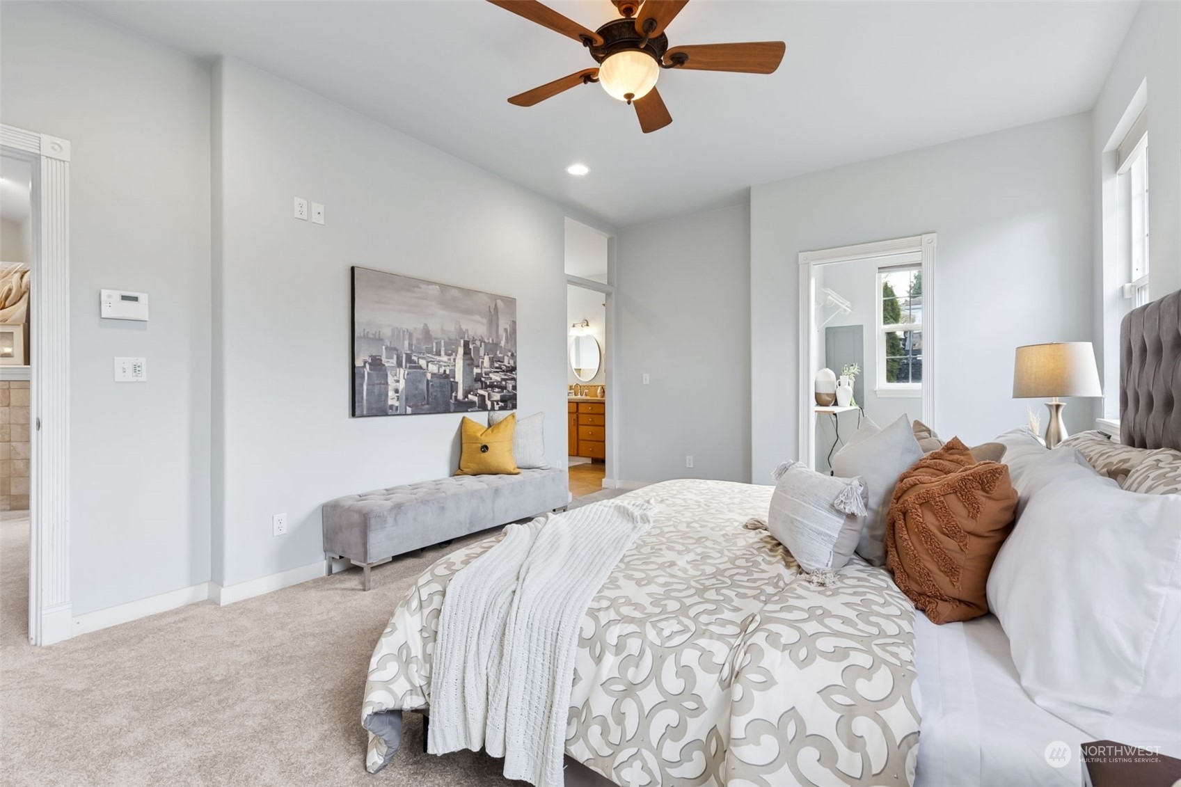 1016 Southwest 120th Street Seattle, WA 98146 - Photo 14 of 34 Gallery Image 14