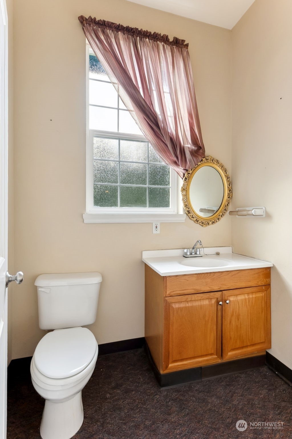 1016 Southwest 120th Street Seattle, WA 98146 - Photo 32 of 34 Gallery Image 32
