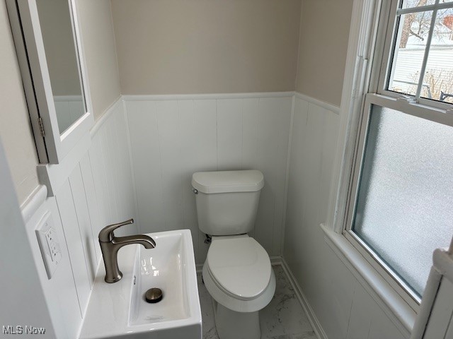 1596 Lyndhurst Road Lyndhurst, OH 44124 - Photo 10 of 22 Gallery Image 10