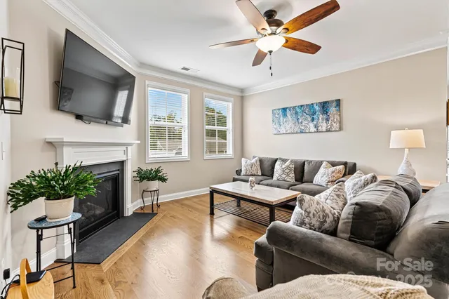 $415,000 | 3678 Norman View Drive, Sherrills Ford, NC 28673