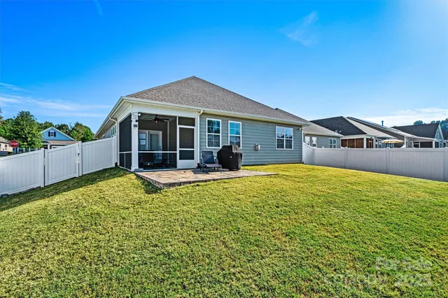 $415,000 | 3678 Norman View Drive, Sherrills Ford, NC 28673