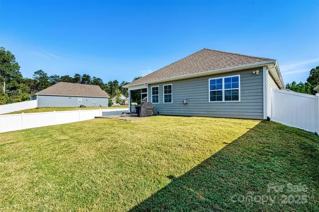 $415,000 | 3678 Norman View Drive, Sherrills Ford, NC 28673