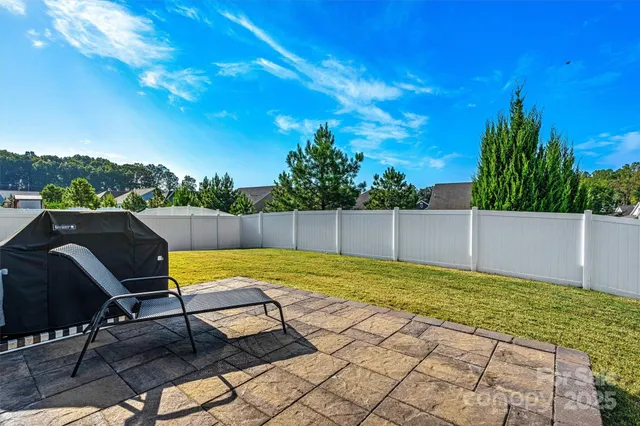 $415,000 | 3678 Norman View Drive, Sherrills Ford, NC 28673