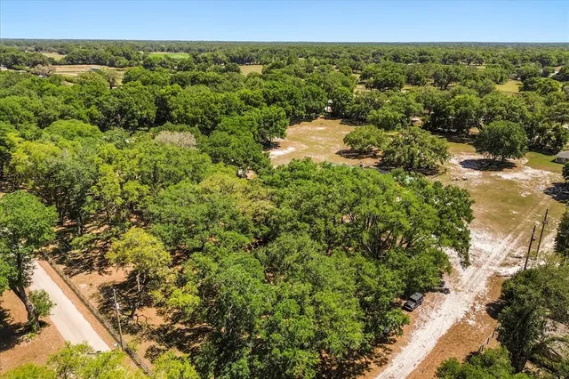 $1,200,000 | 1084 Southeast 170th Street, Summerfield, FL 34491