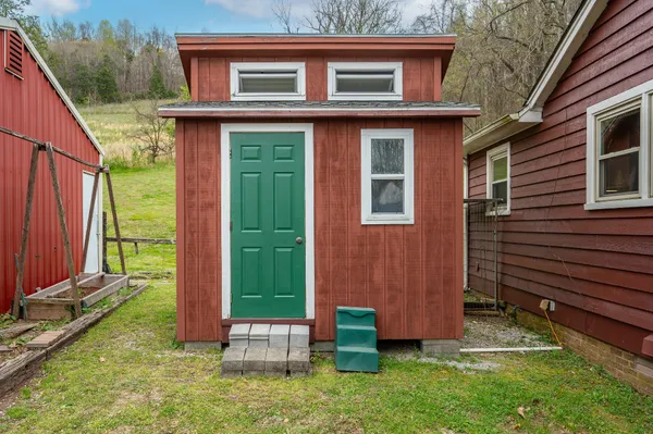 $1,050,000 | 199 Gilmore Lane, Bell Buckle, TN 37020