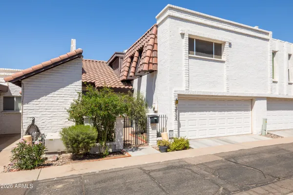 $345,000 | 2934 North Casa Tomas Court, Phoenix, AZ 85016