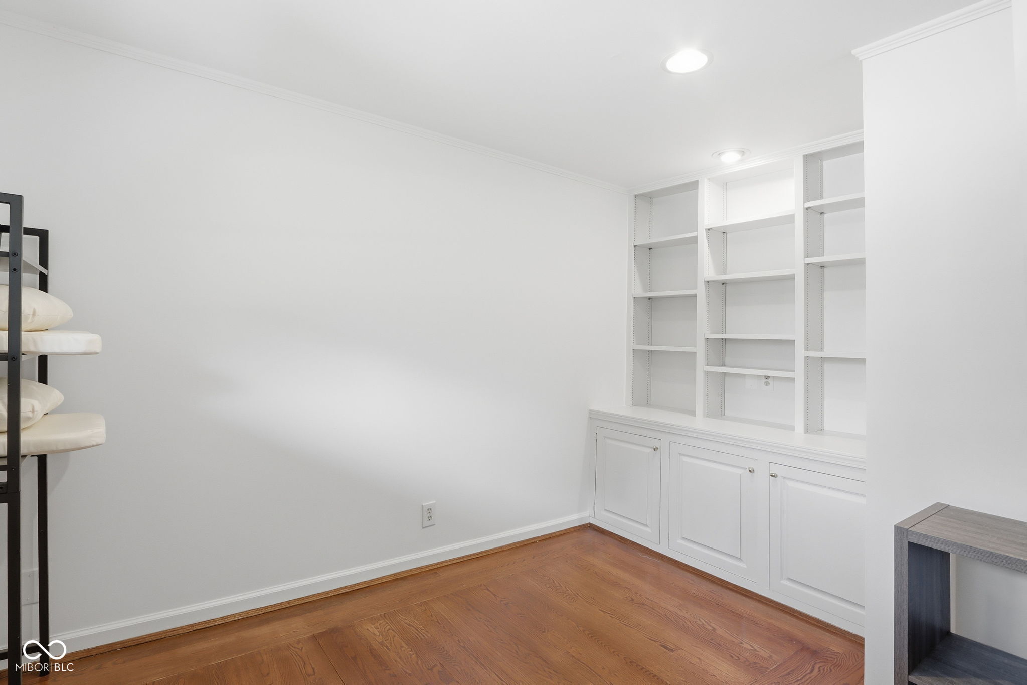 7720 Dean Road Indianapolis, IN 46240 - Photo 4 of 48
