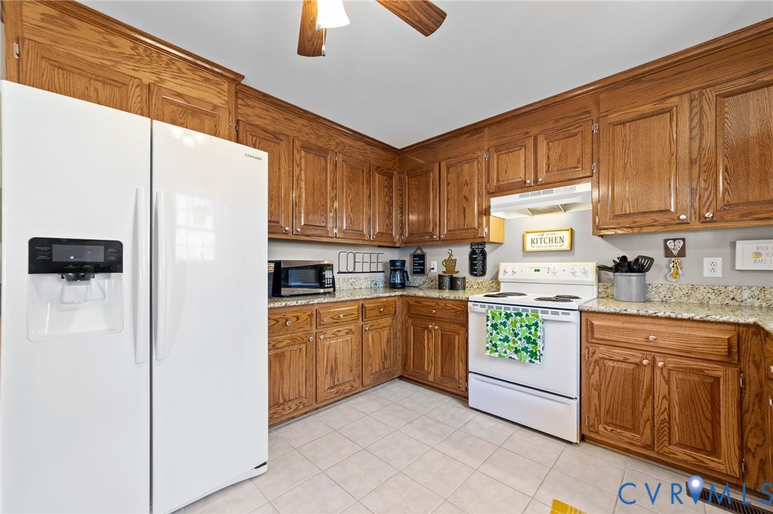 18730 Hawkins Church Road Dinwiddie, VA 23841 - Photo 13 of 39