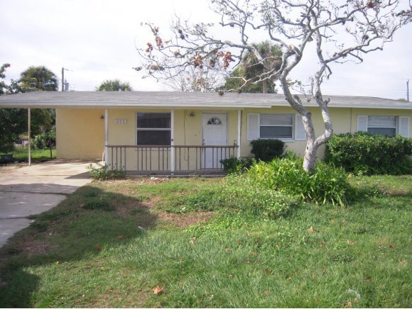 611 Washington Street Cocoa, FL 32922 - Photo 1 of 10 Primary Photo
